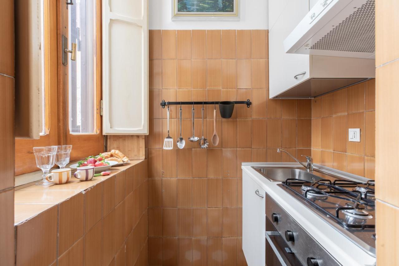 Iflat Pantheon Historic Two-story Apartment Rom
