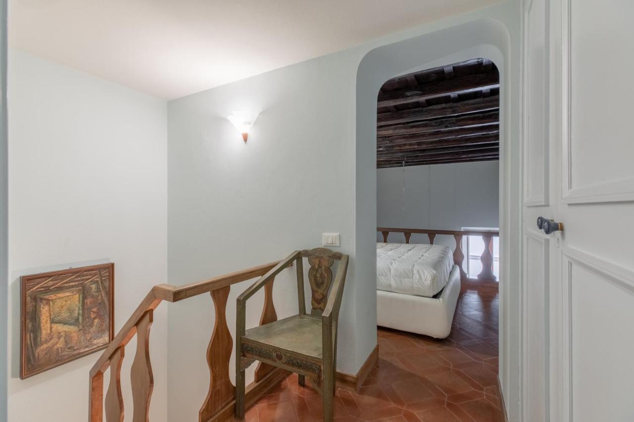 Iflat Pantheon Historic Two-story Lejlighed Rom
